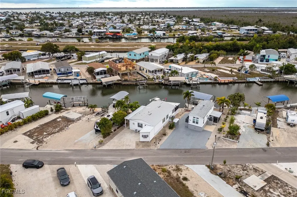 3811 Blueberry Lane St. James City FL 33956