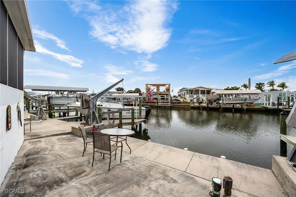 3811 Blueberry Lane St. James City FL 33956