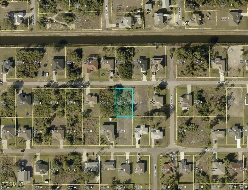 3905 15th Street SW Lehigh Acres FL 33976