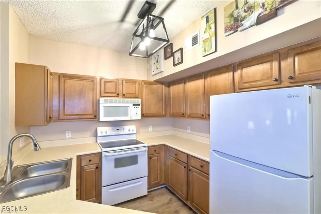 15655 Ocean Walk Circle Fort Myers FL 33908