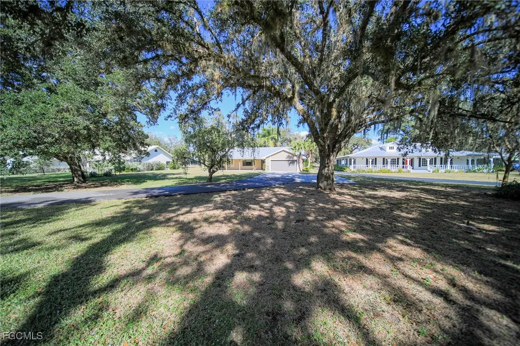 1250 Riverbend Drive Labelle FL 33935