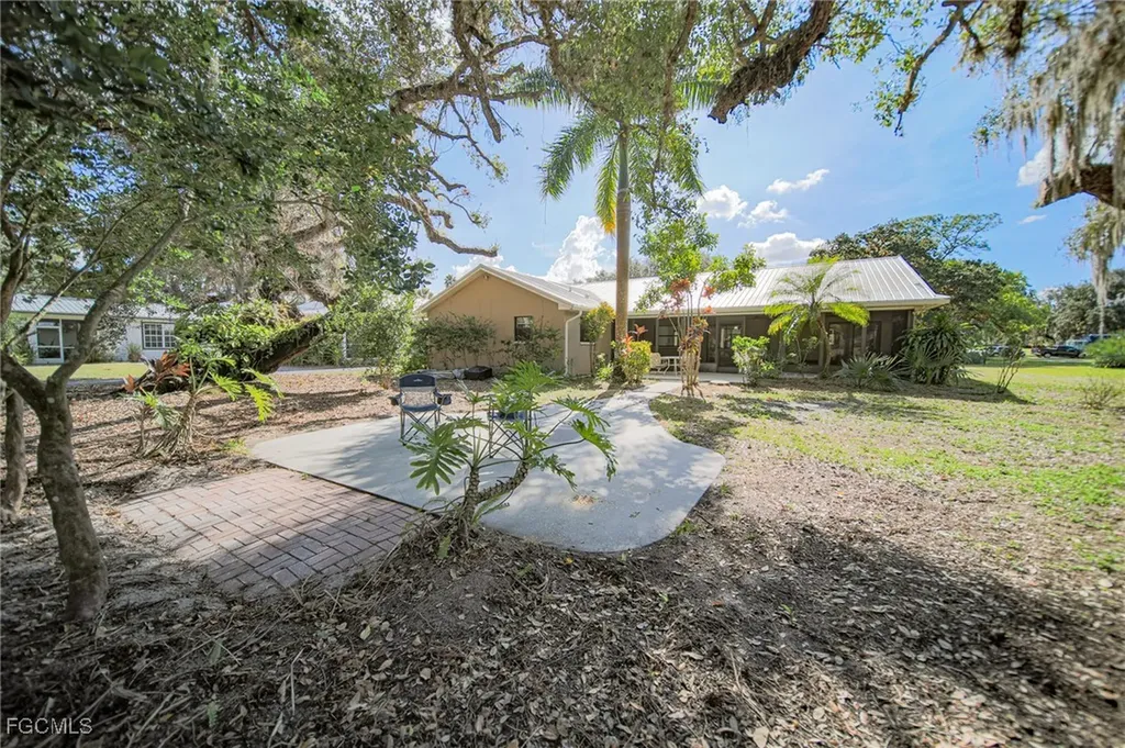 1250 Riverbend Drive Labelle FL 33935