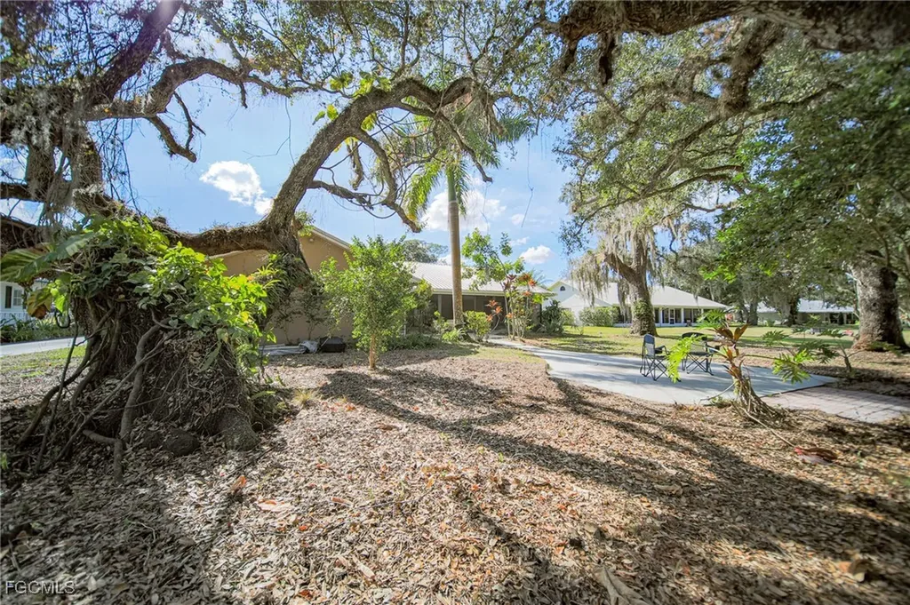 1250 Riverbend Drive Labelle FL 33935