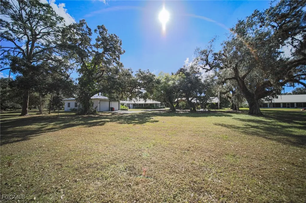 1250 Riverbend Drive Labelle FL 33935