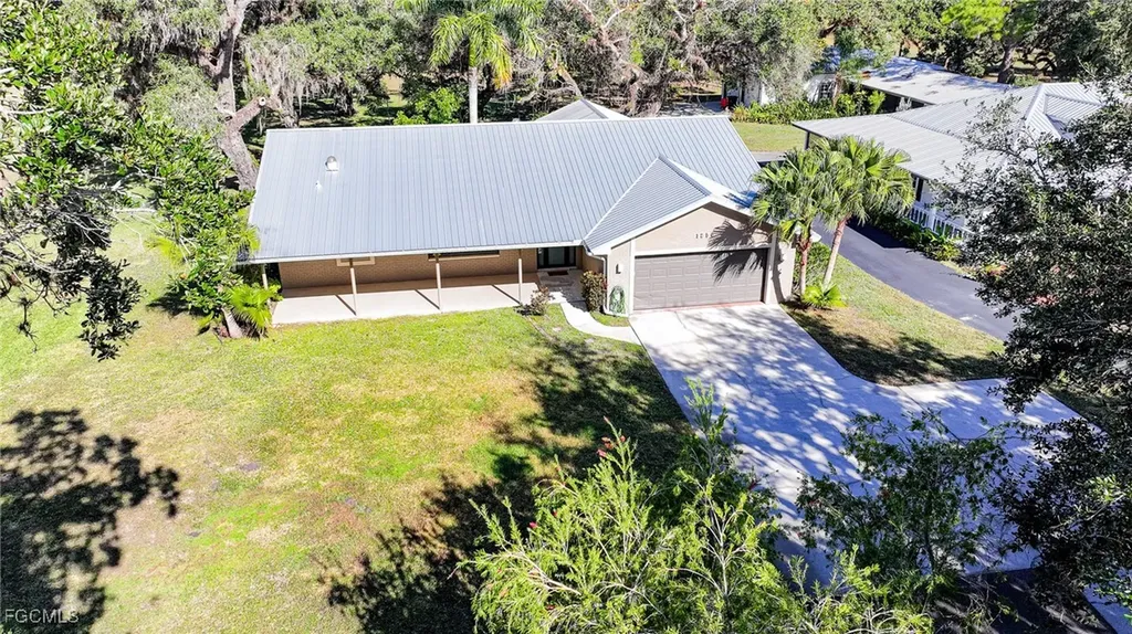1250 Riverbend Drive Labelle FL 33935