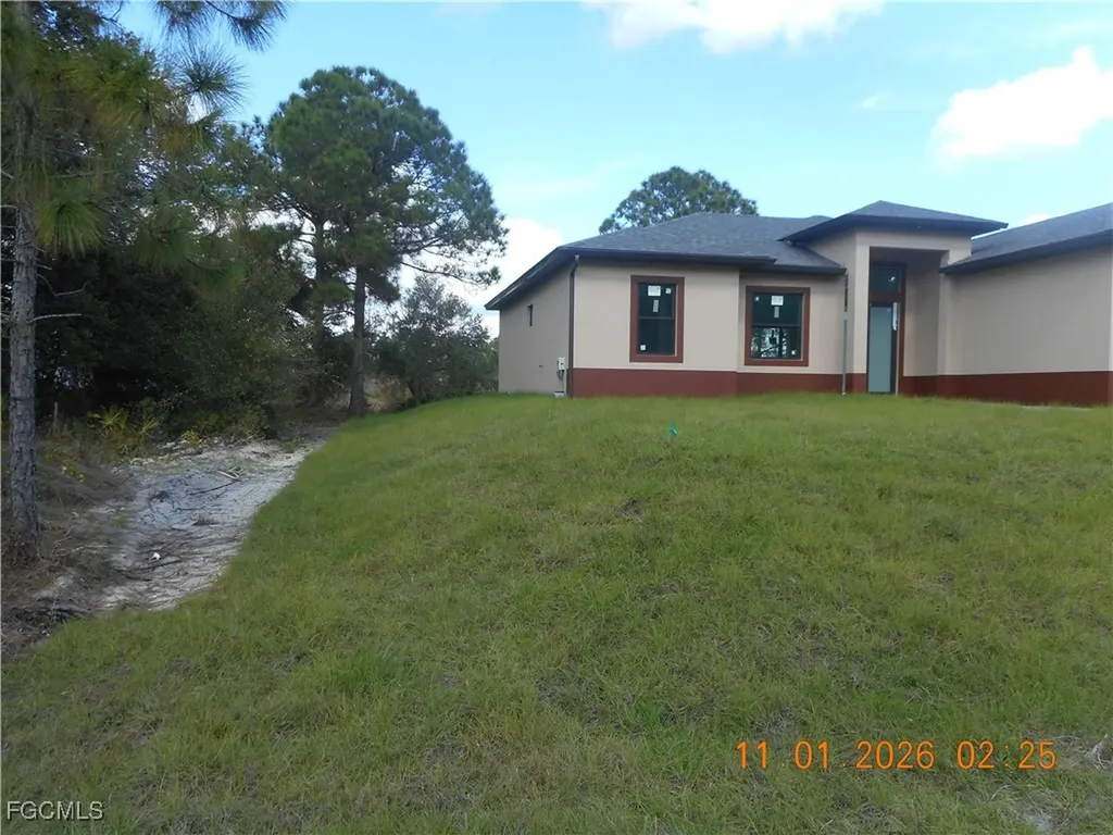 2616 38th Street W Lehigh Acres FL 33971