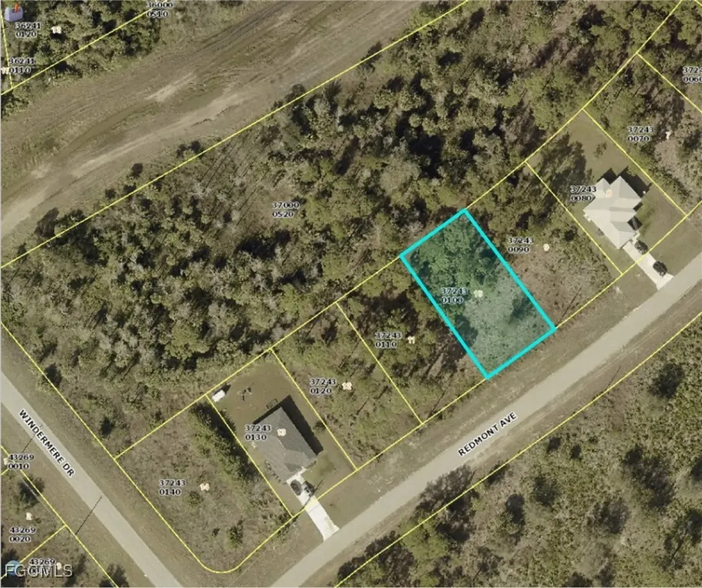 1909 Redmont Avenue Lee FL 33972