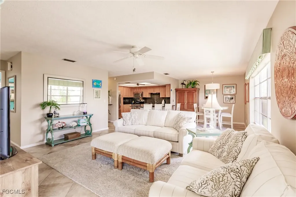 1304 Miramar Street Cape Coral FL 33904