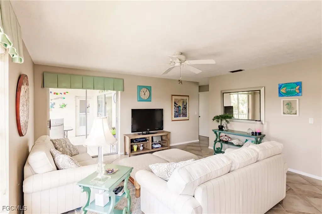 1304 Miramar Street Cape Coral FL 33904