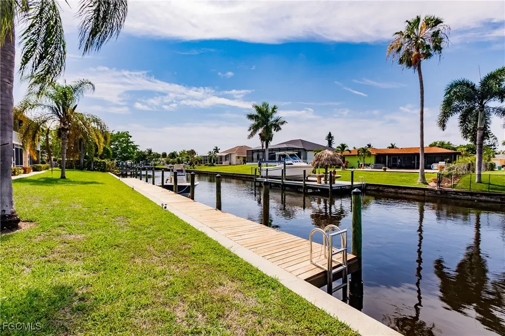 1304 Miramar Street Cape Coral FL 33904
