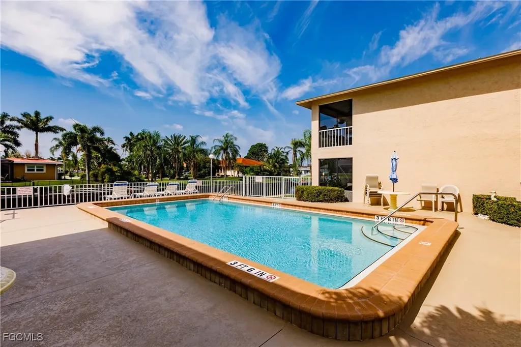 1304 Miramar Street Cape Coral FL 33904