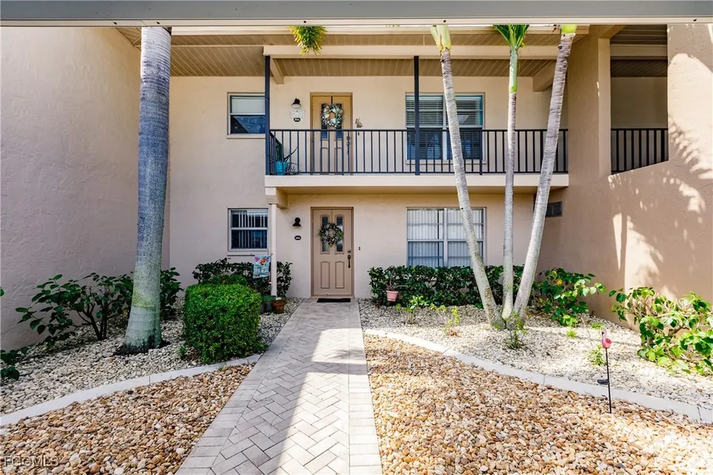 1304 Miramar Street Cape Coral FL 33904