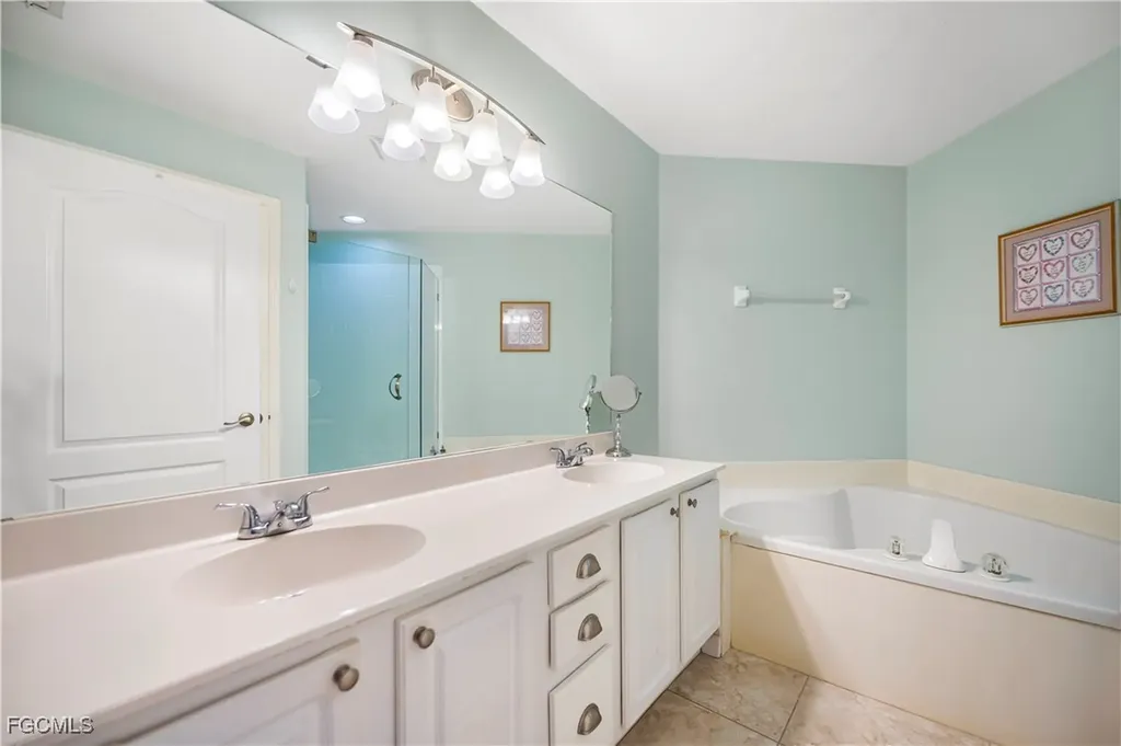 15091 Tamarind Cay Court Fort Myers FL 33908
