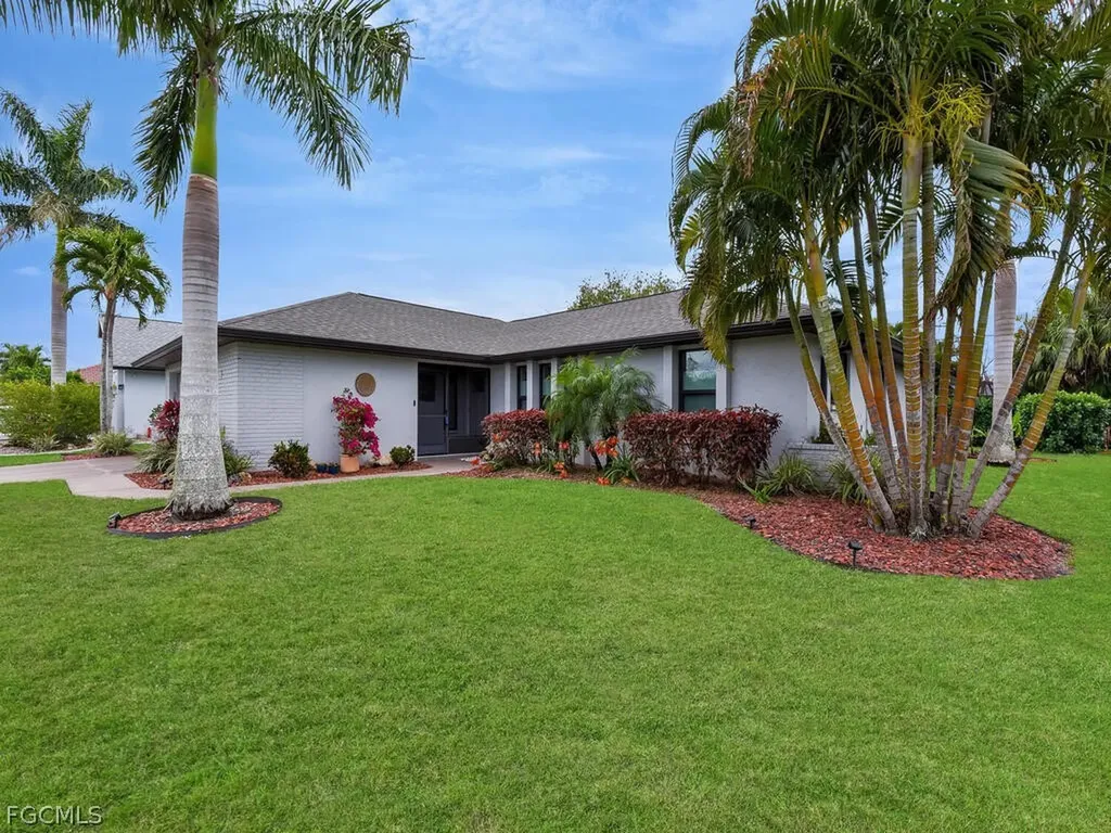 1522 SW 49th Street Cape Coral FL 33914