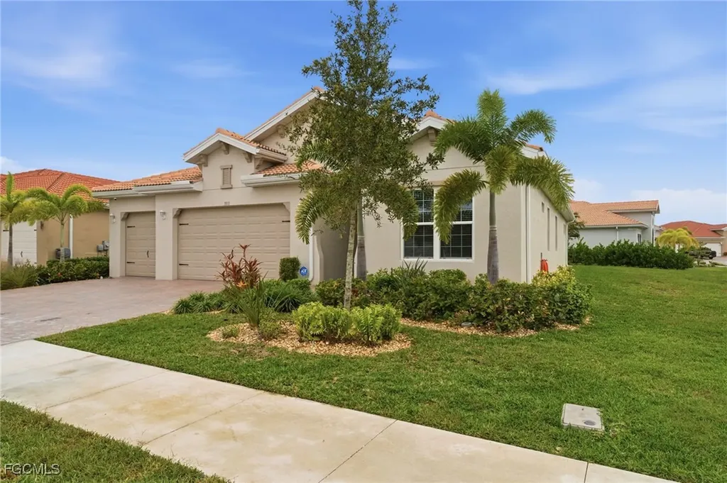 3371 Cherry Palm Drive North Fort Myers FL 33917