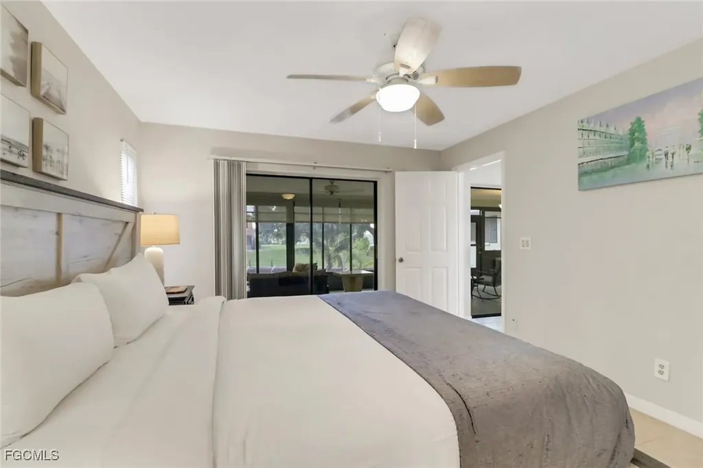 4800 SW 12th Place Cape Coral FL 33914