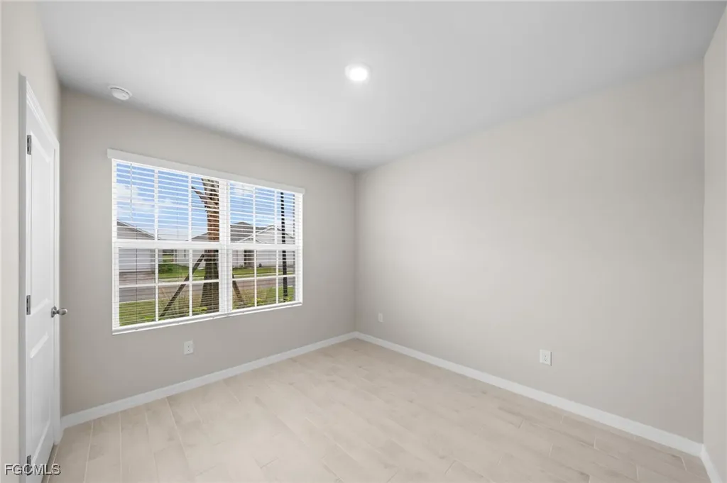 2965 Ernest Way Fort Myers FL 33905