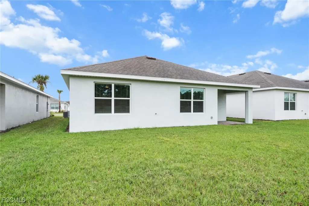 2965 Ernest Way Fort Myers FL 33905