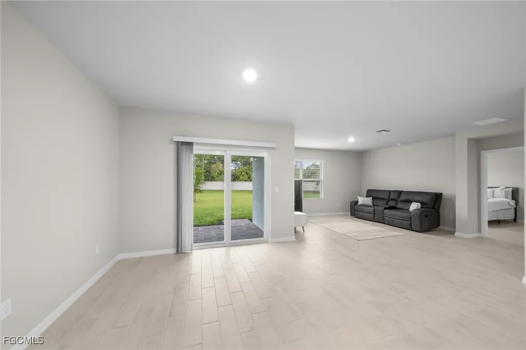 2965 Ernest Way Fort Myers FL 33905