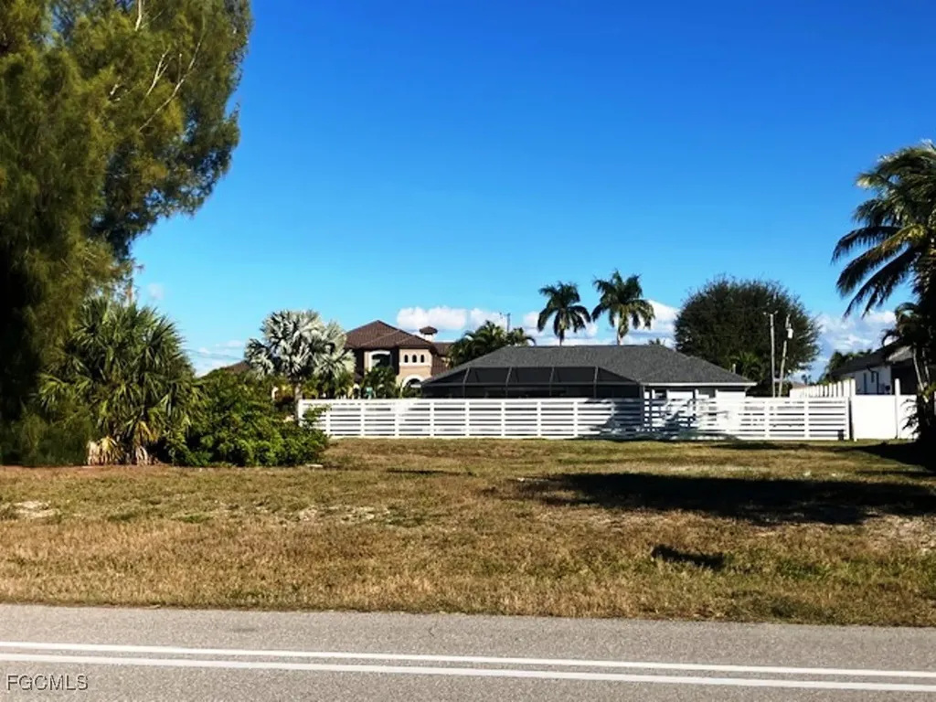 101 Old Burnt Store Road S Cape Coral FL 33991
