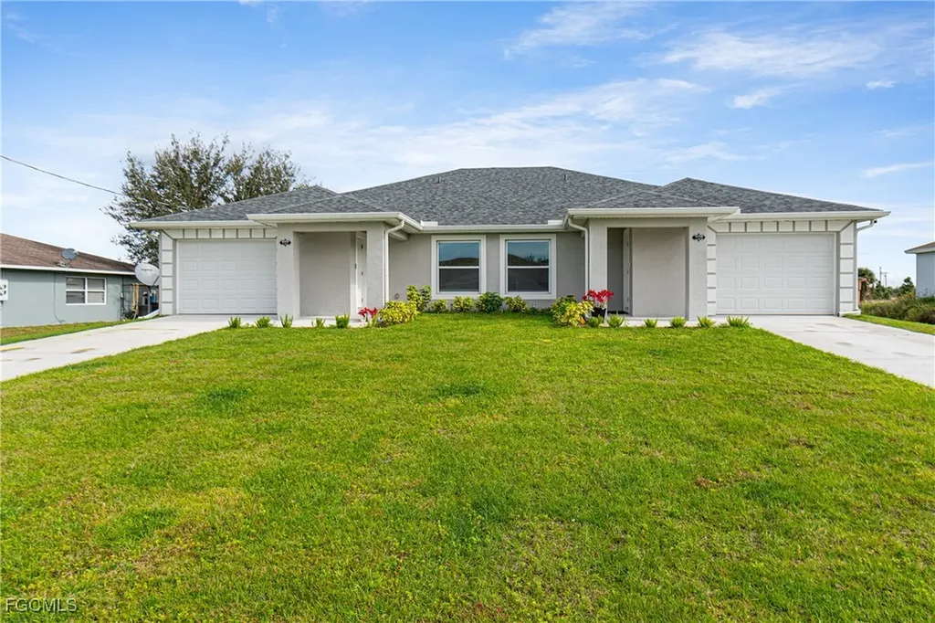 1137/1139 Edgerton Avenue Lehigh Acres FL 33974