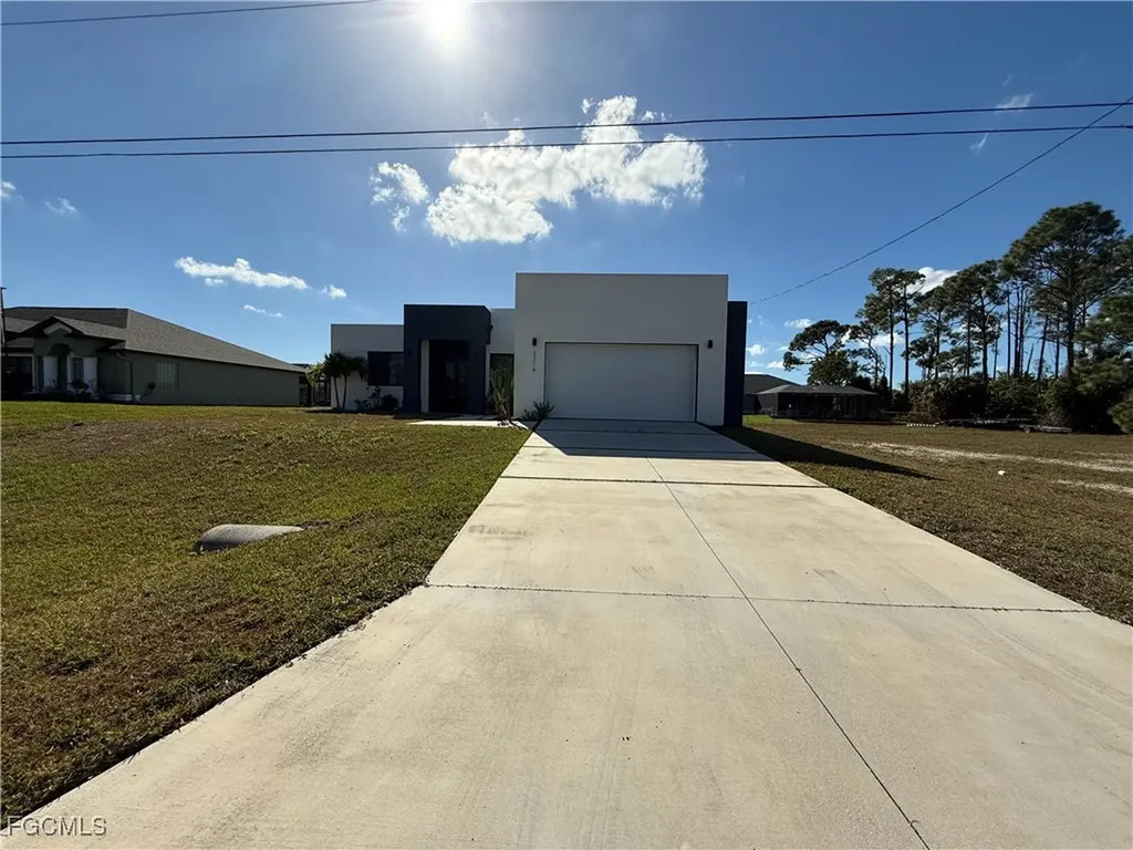 2716 NW 22nd Street Cape Coral FL 33993