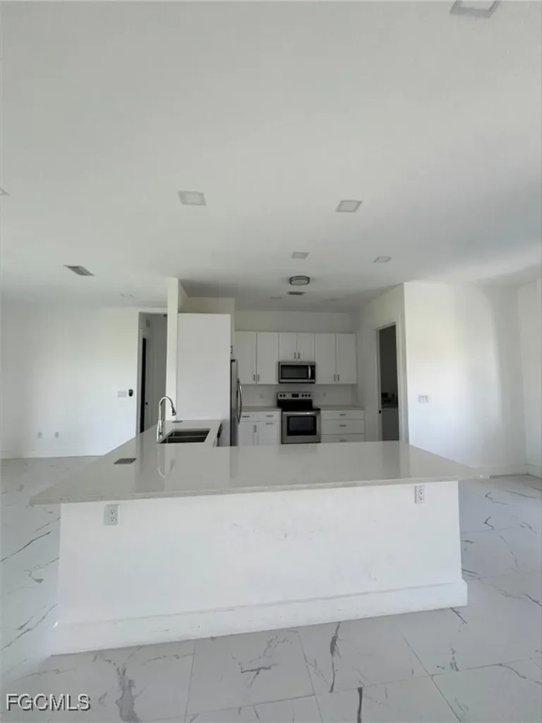 2716 NW 22nd Street Cape Coral FL 33993