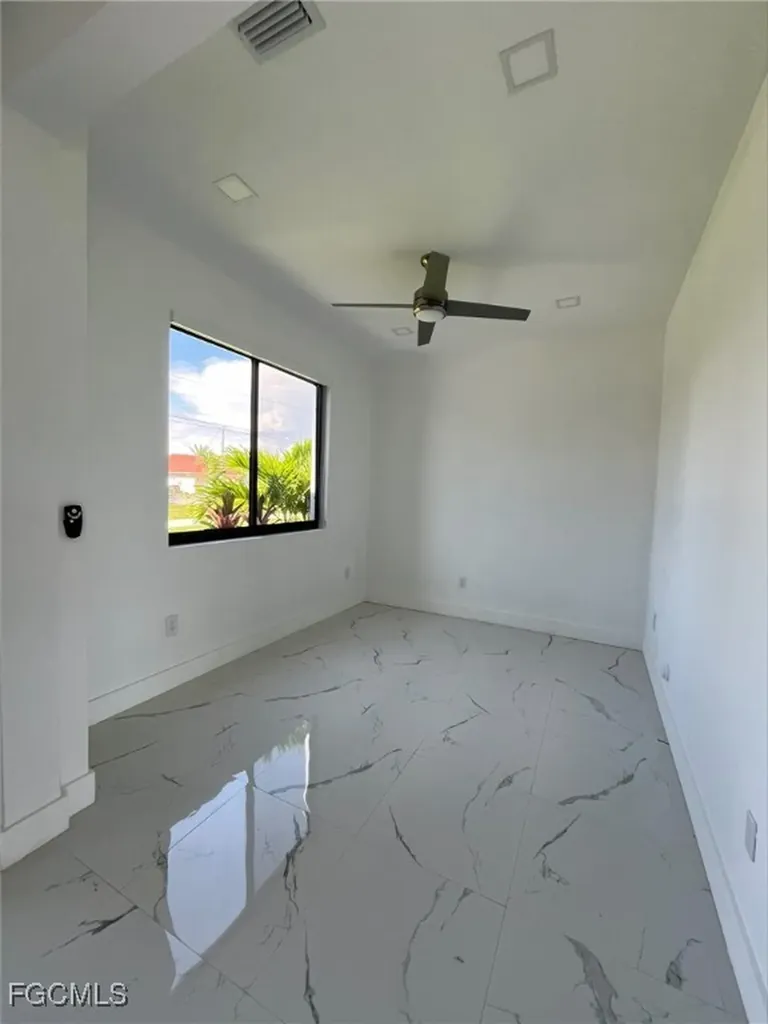 2716 NW 22nd Street Cape Coral FL 33993