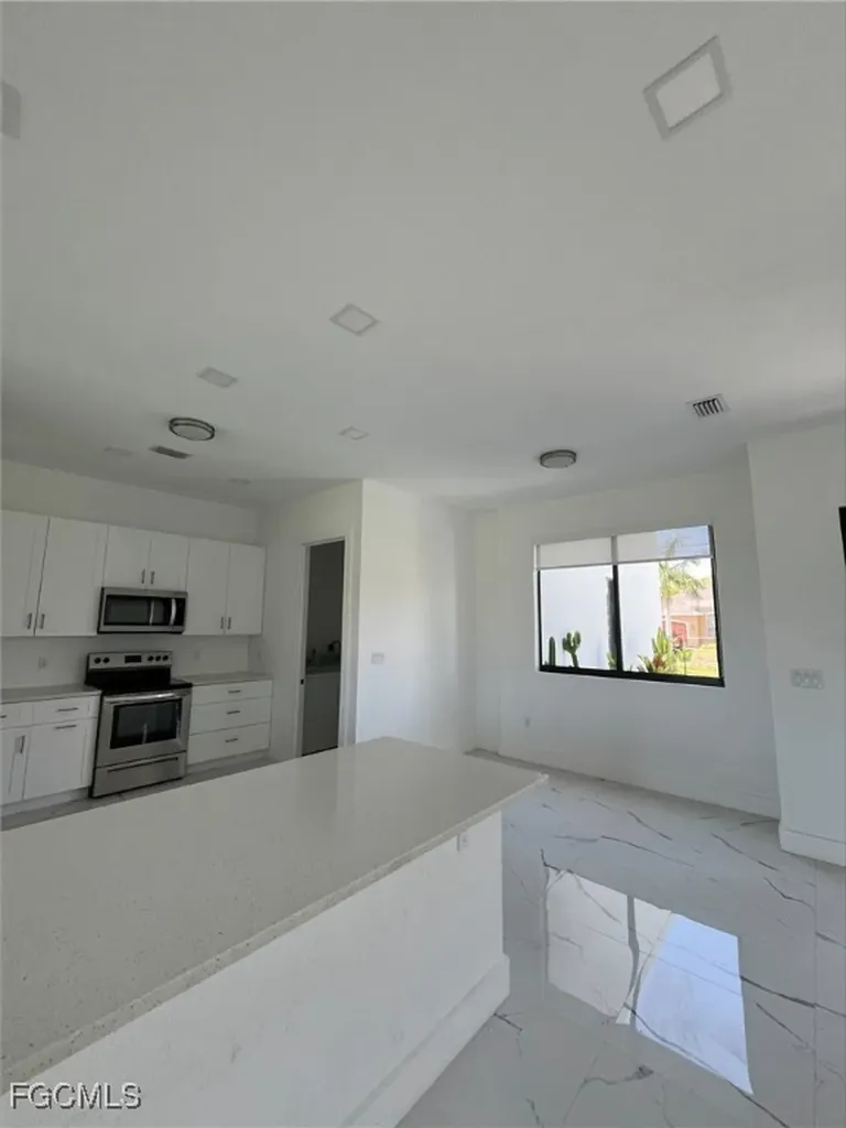 2716 NW 22nd Street Cape Coral FL 33993