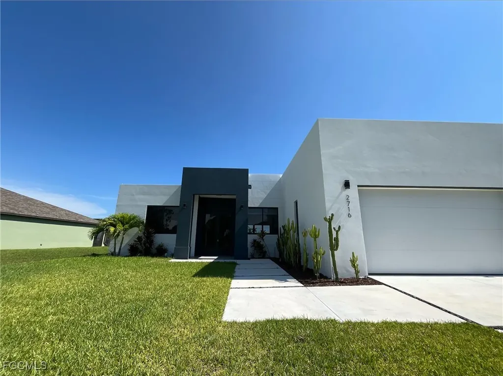 2716 NW 22nd Street Cape Coral FL 33993