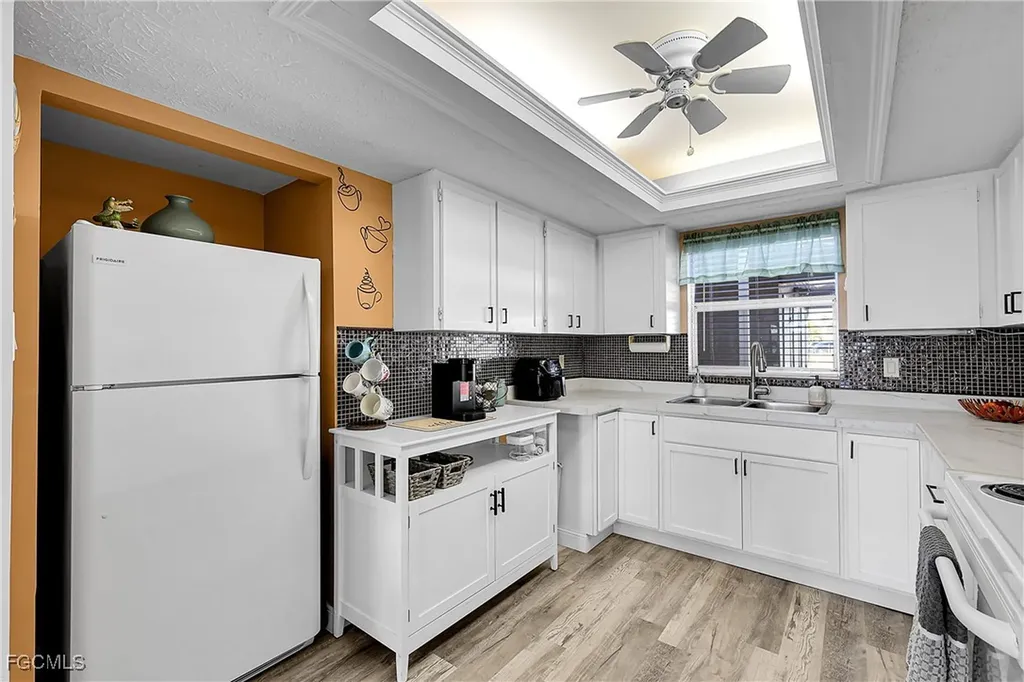 1304 Miramar Street Cape Coral FL 33904