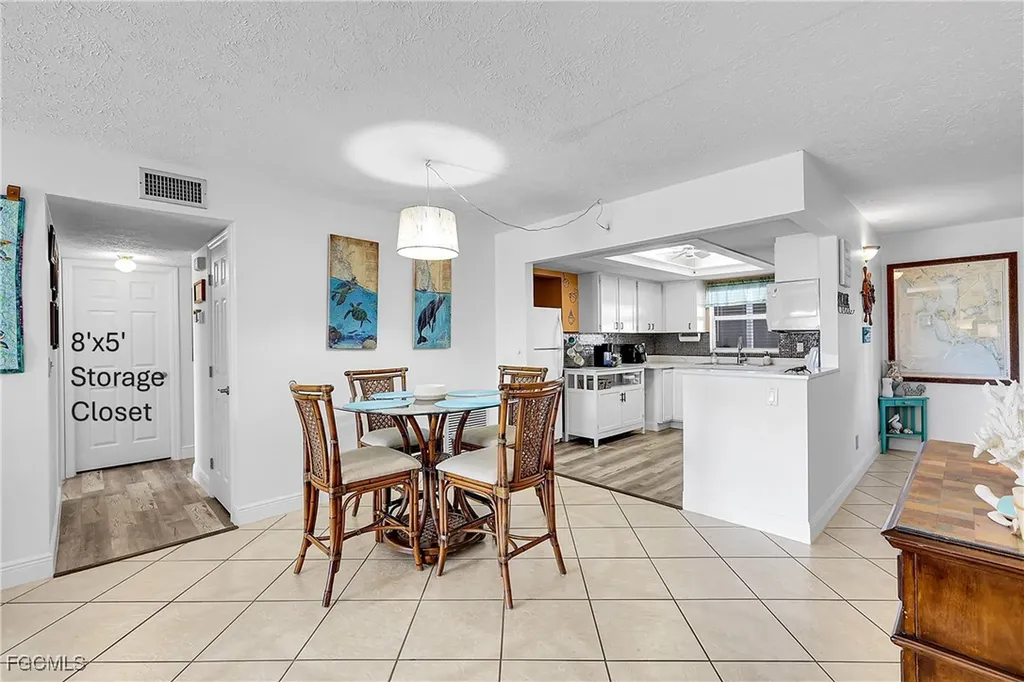 1304 Miramar Street Cape Coral FL 33904