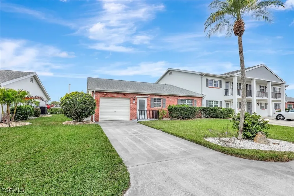 6760 Winkler Road Fort Myers FL 33919