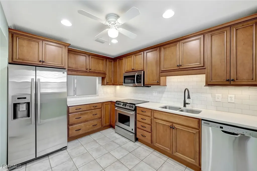 6760 Winkler Road Fort Myers FL 33919