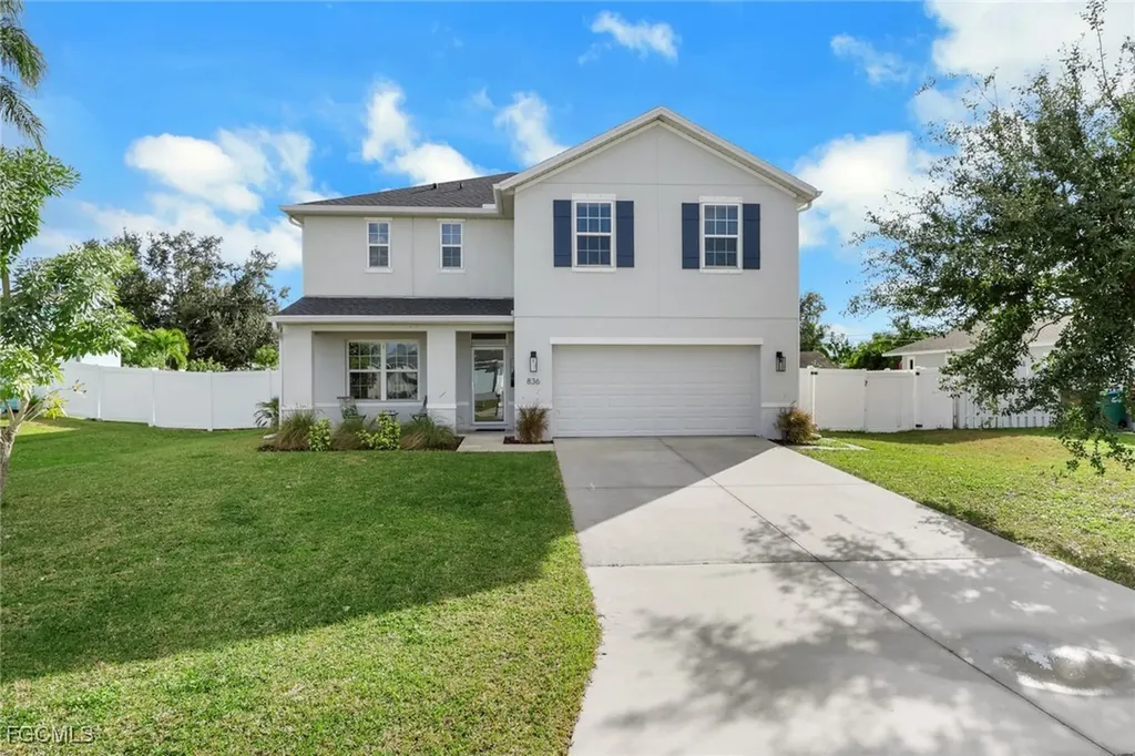 836 SW 28th Terrace Cape Coral FL 33914