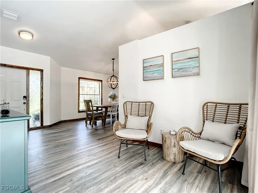 2511 6th Street NW Naples FL 34120