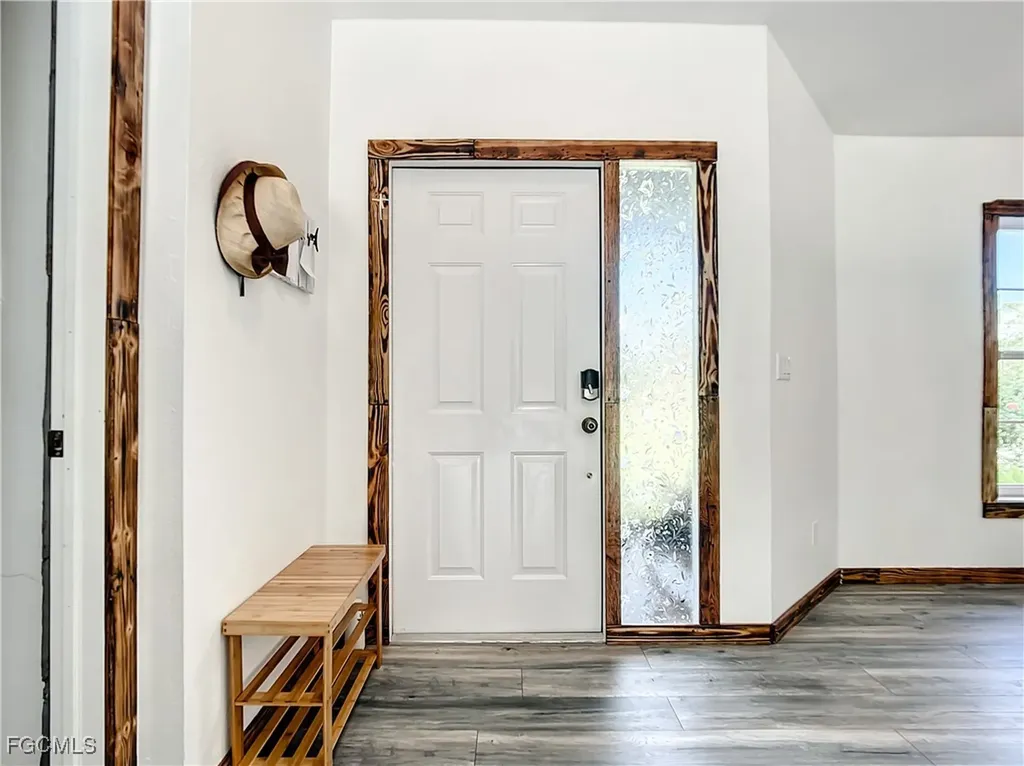 2511 6th Street NW Naples FL 34120