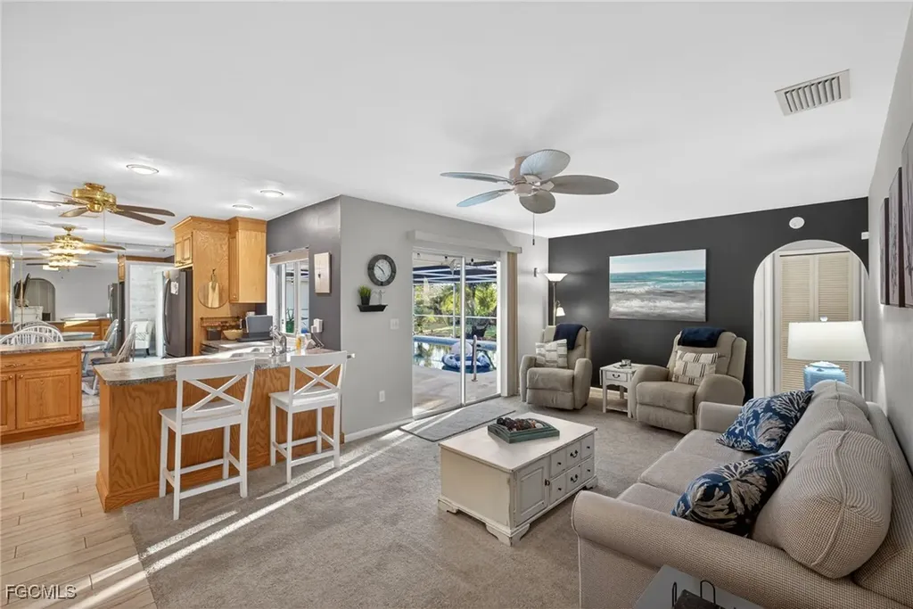 3756 SE 2nd Avenue Cape Coral FL 33904