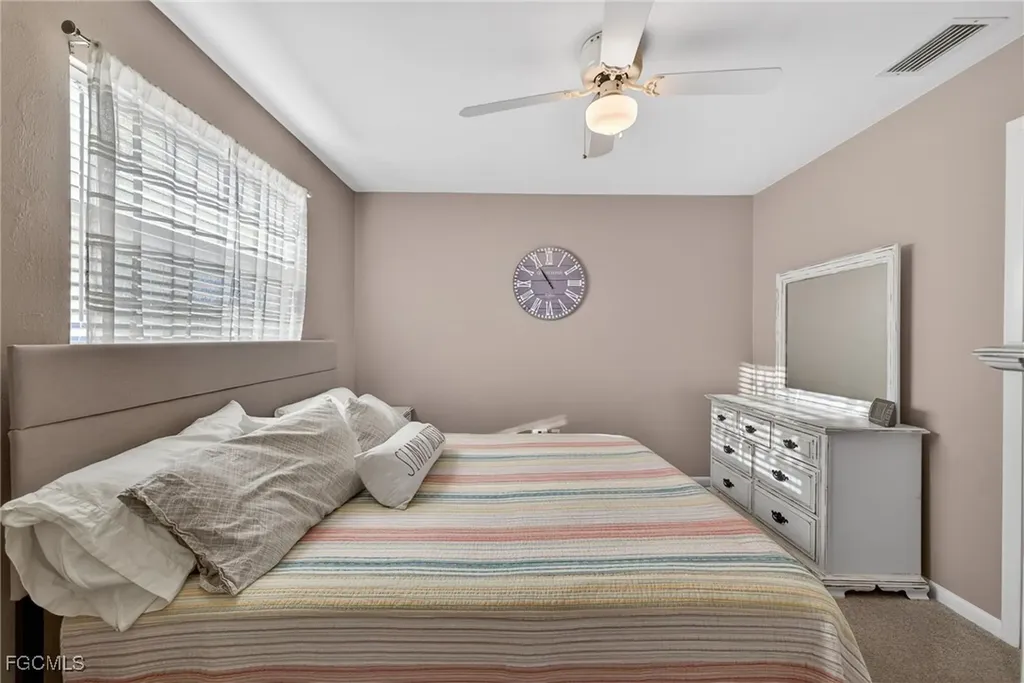 3756 SE 2nd Avenue Cape Coral FL 33904