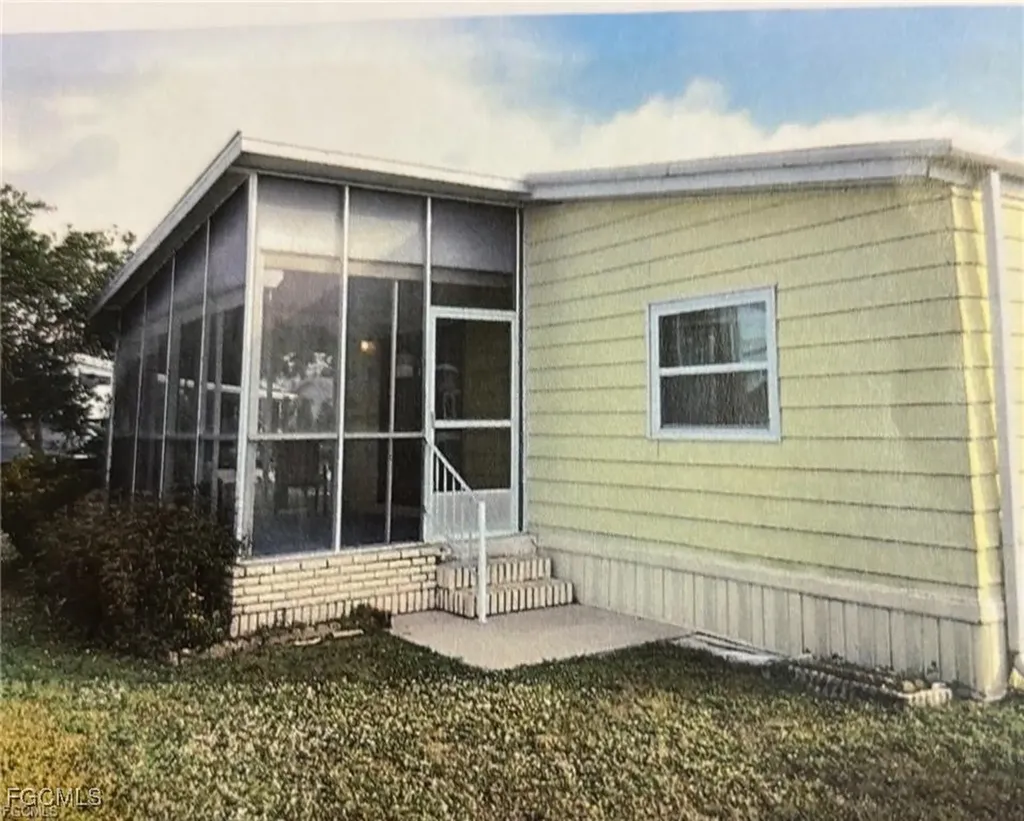 3050 Rain Dance Lane North Fort Myers FL 33917