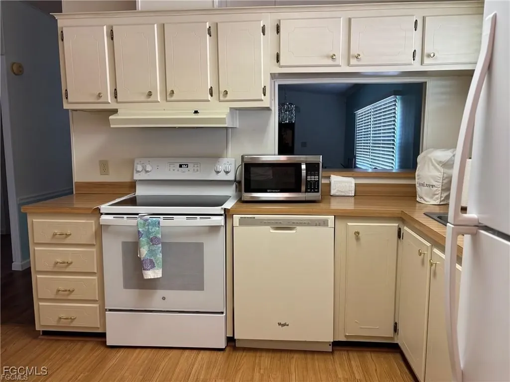 3050 Rain Dance Lane North Fort Myers FL 33917