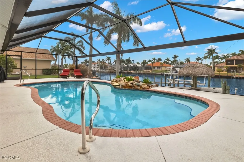 5310 Sands Boulevard Cape Coral FL 33914