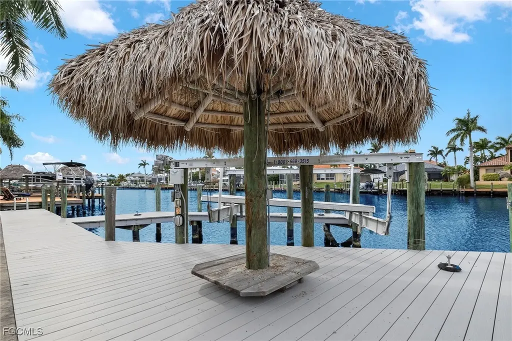 5310 Sands Boulevard Cape Coral FL 33914
