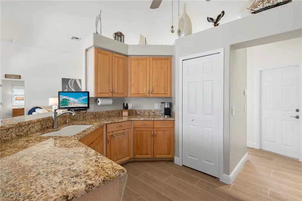 5310 Sands Boulevard Cape Coral FL 33914