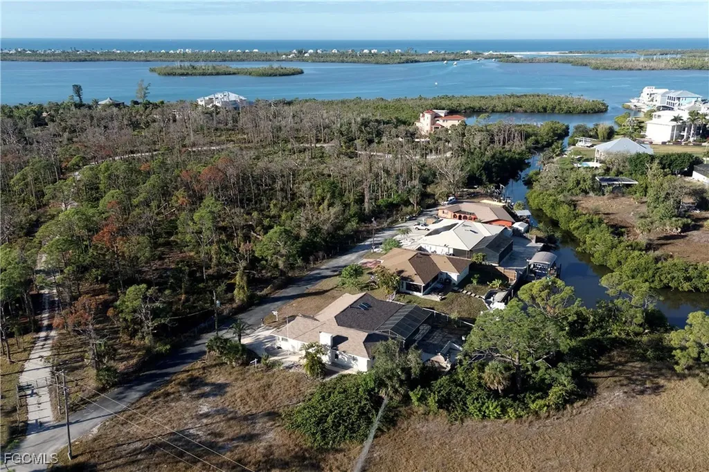 3440 Downing Street W Englewood FL 34224