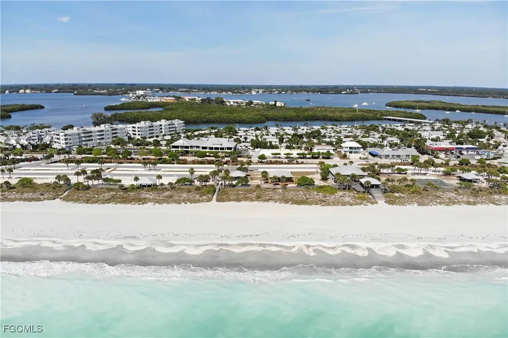 3440 Downing Street W Englewood FL 34224