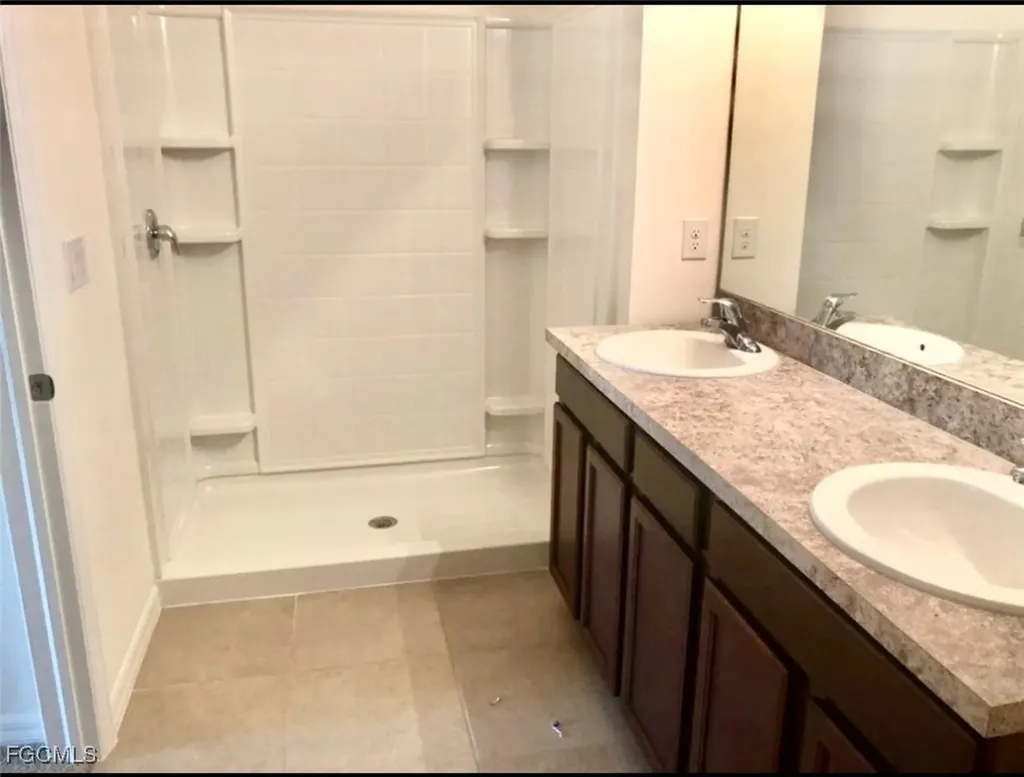 19575 Galleon Point Drive Lehigh Acres FL 33936