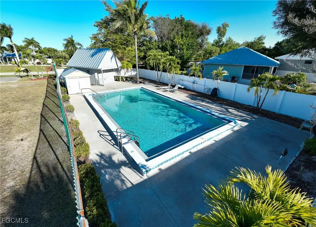 4492 Pine Hill Court St. James City FL 33956