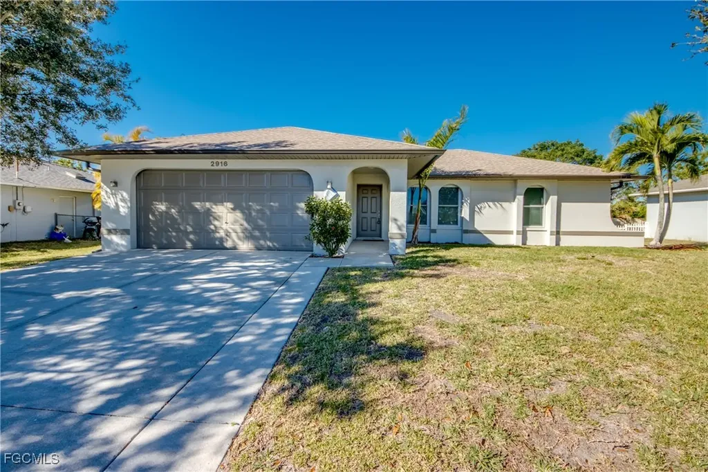 2916 SW 2nd Avenue Cape Coral FL 33914