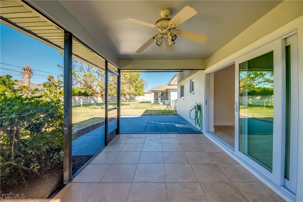 2916 SW 2nd Avenue Cape Coral FL 33914
